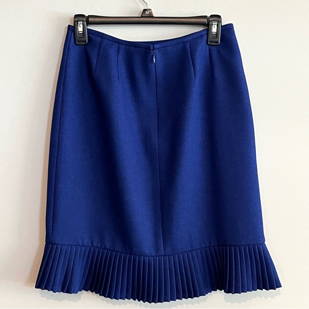 Le Suit Petite Royal Blue Ruffle Skirt Suit Size 4P - Picture 5 of 12